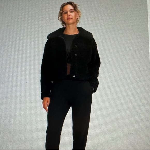 Lululemon textured fleece button jacket - Picture 13 of 13